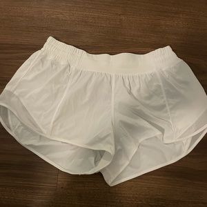 White lululemon shorts